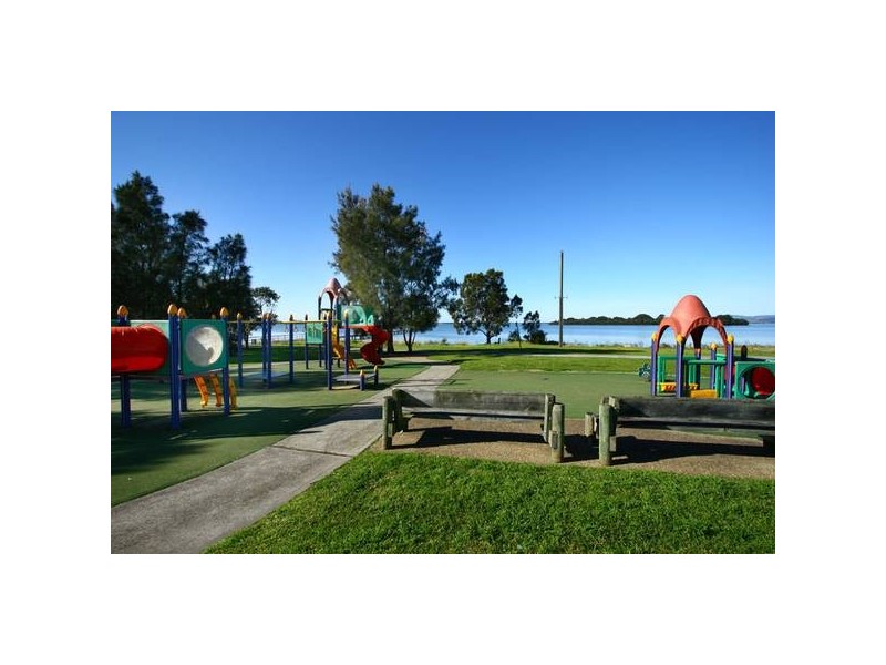 37-39 Kemblawarra Road, Warrawong NSW 2502
