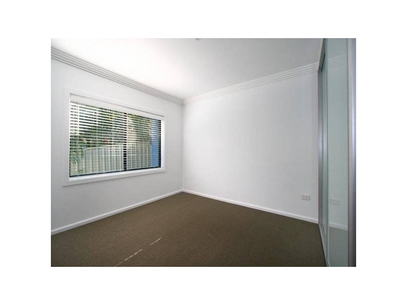37 Joanne Street, Woonona NSW 2517
