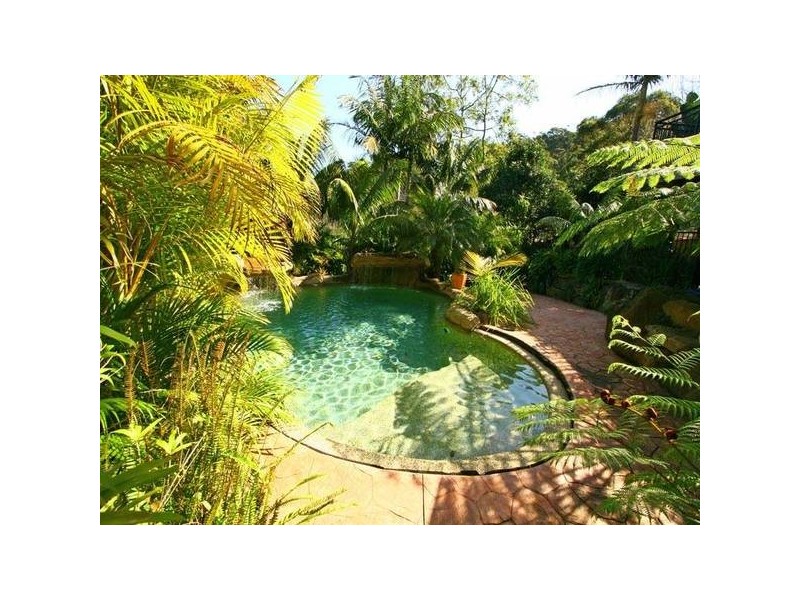 37 Joanne Street, Woonona NSW 2517
