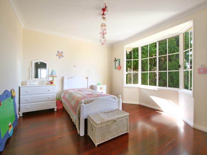 6 Walter Street, Mangerton NSW 2500