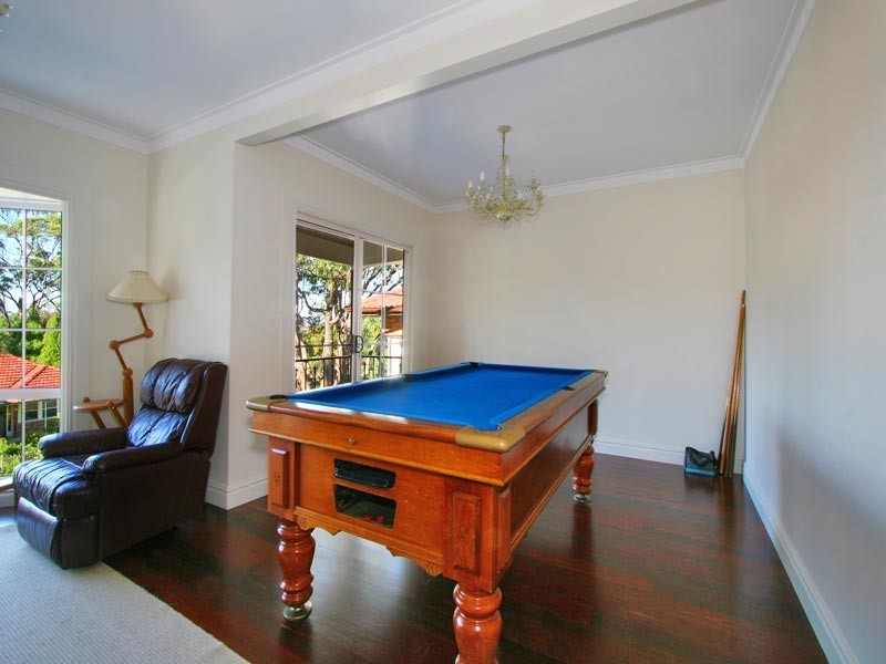 6 Walter Street, Mangerton NSW 2500
