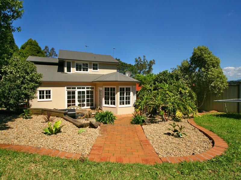 6 Walter Street, Mangerton NSW 2500
