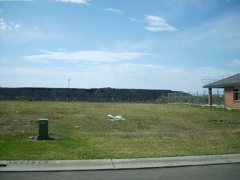 11 Shoreline Avenue, Haywards Bay NSW 2530