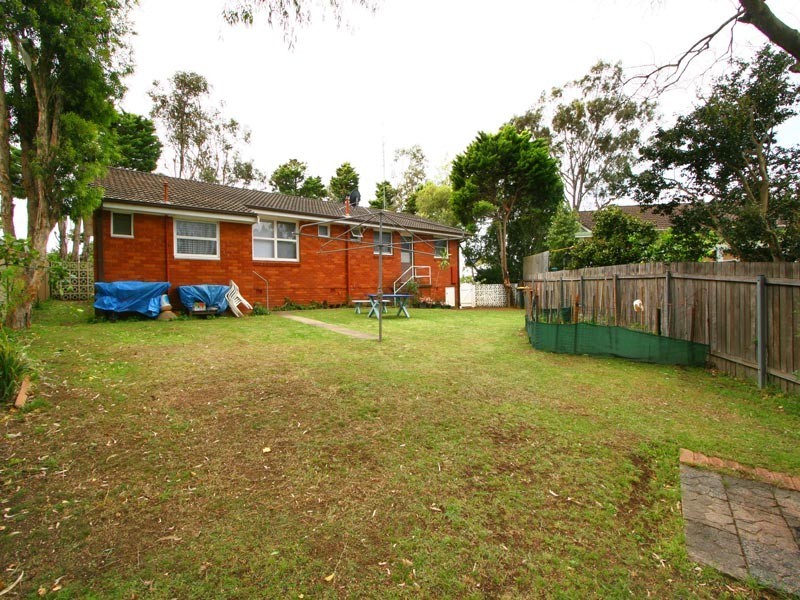 18 Walang Avenue, Figtree NSW 2525