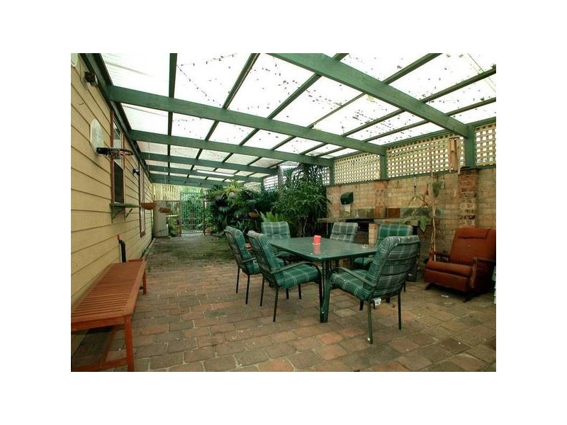 86 Marshall St, Dapto NSW 2530