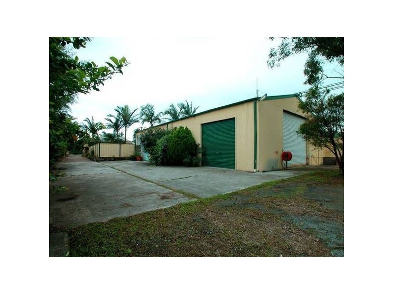 86 Marshall St, Dapto NSW 2530