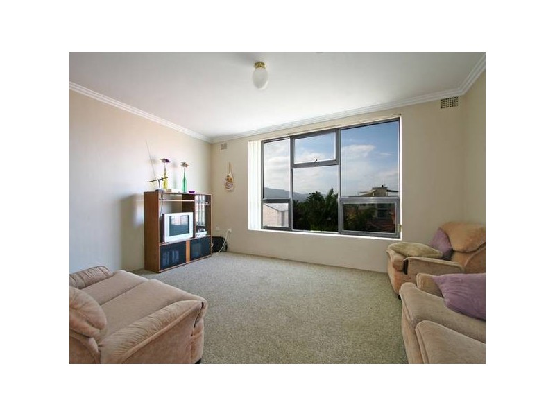 10/10 Bessell Avenue, Wollongong North NSW 2500