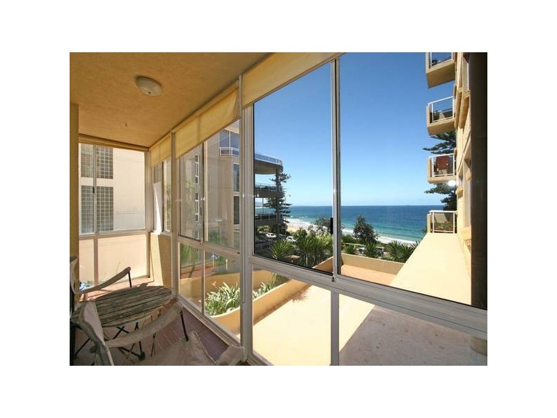 1/28 Cliff Road, Wollongong North NSW 2500