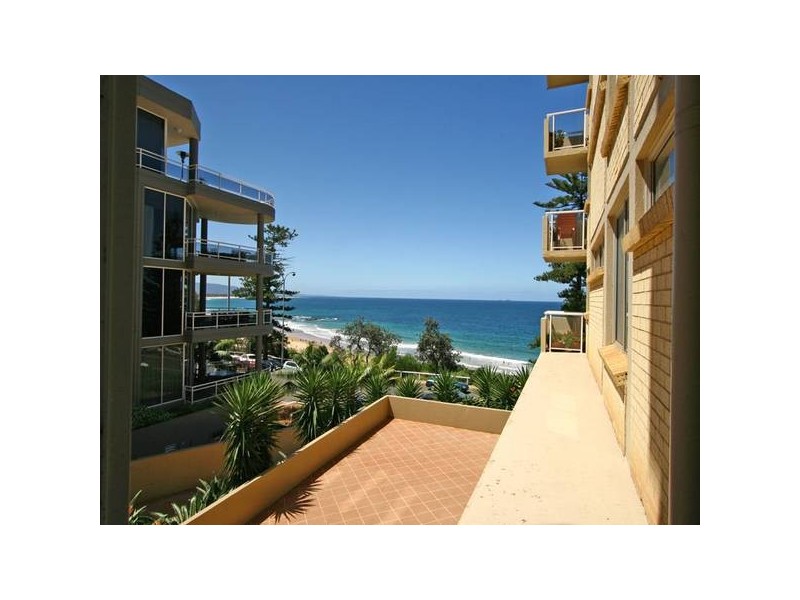 1/28 Cliff Road, Wollongong North NSW 2500