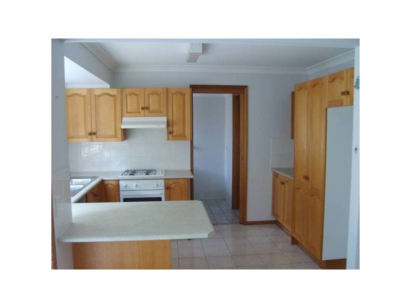 6/12 Lake Pde, Corrimal East NSW 2518