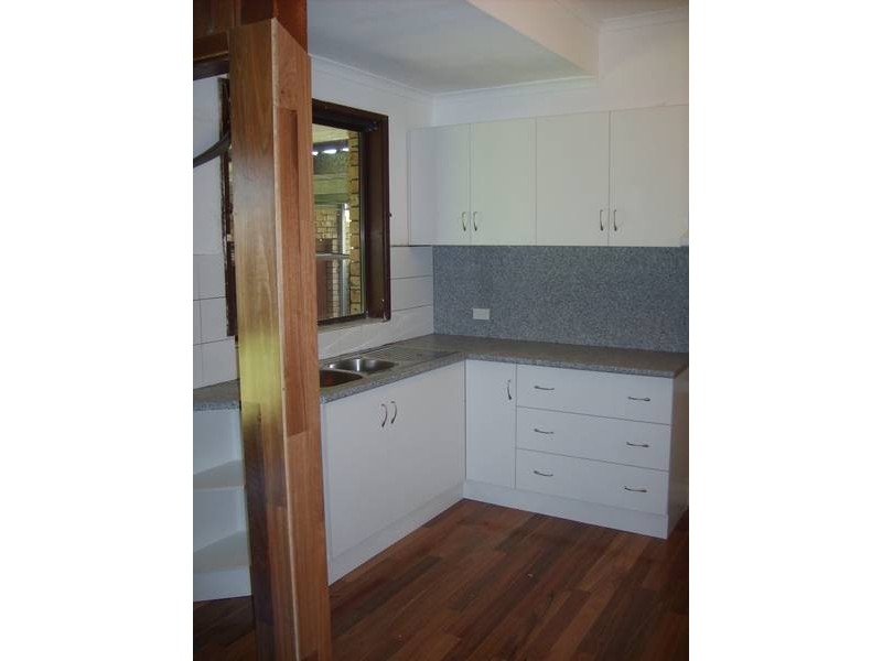 8 Bon Accord Street, Corrimal NSW 2518