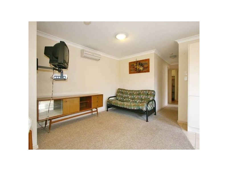 2/14 Coolgardie Street, Corrimal East NSW 2518