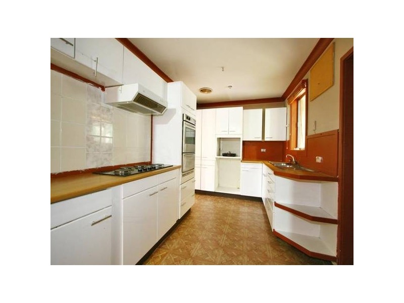 4 Herne Street, Figtree NSW 2525