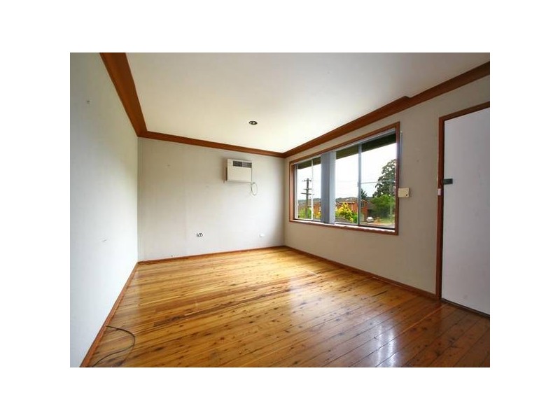 4 Herne Street, Figtree NSW 2525