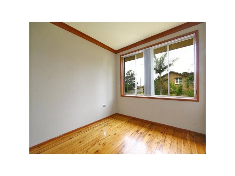 4 Herne Street, Figtree NSW 2525