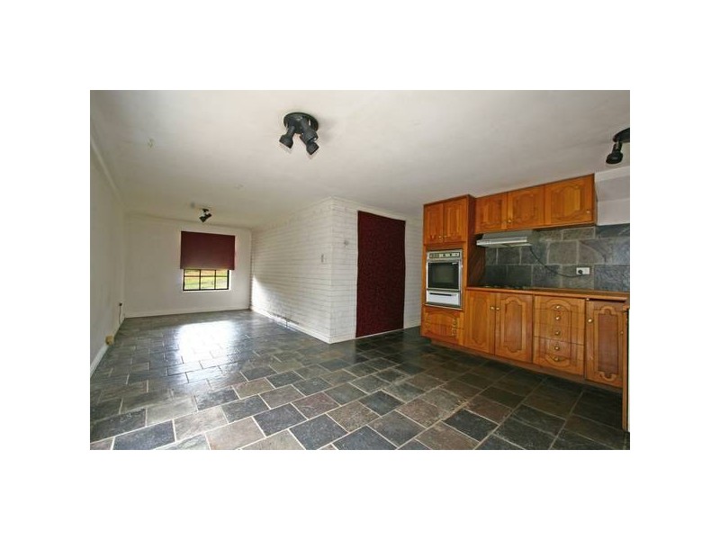 4 Herne Street, Figtree NSW 2525