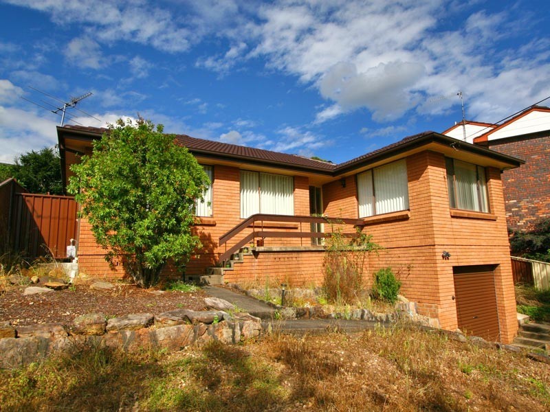2 McDonough Avenue, Figtree NSW 2525