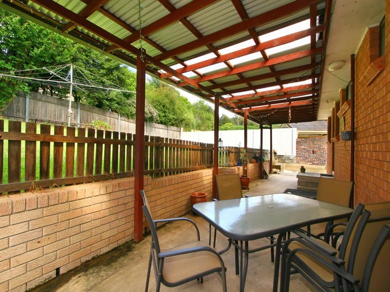 2 McDonough Avenue, Figtree NSW 2525