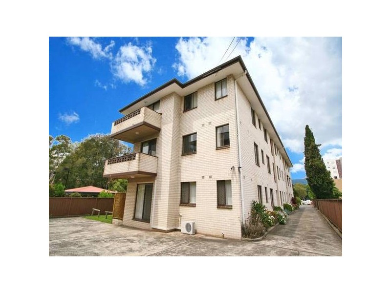8/38 Market Street, Wollongong NSW 2500