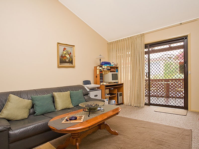26 Devon Road, Dapto NSW 2530
