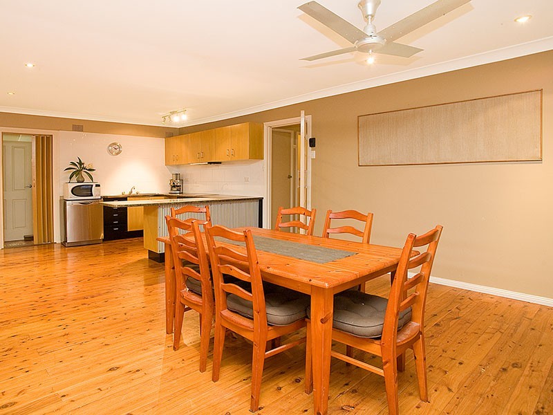 233 Princes Highway, Dapto NSW 2530