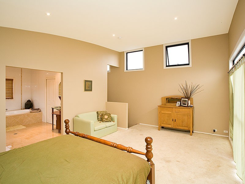 233 Princes Highway, Dapto NSW 2530