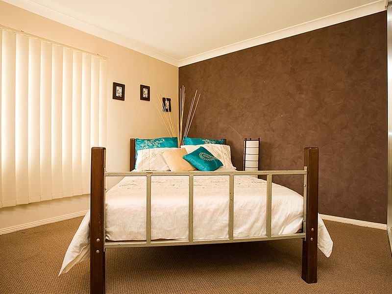 233 Princes Highway, Dapto NSW 2530