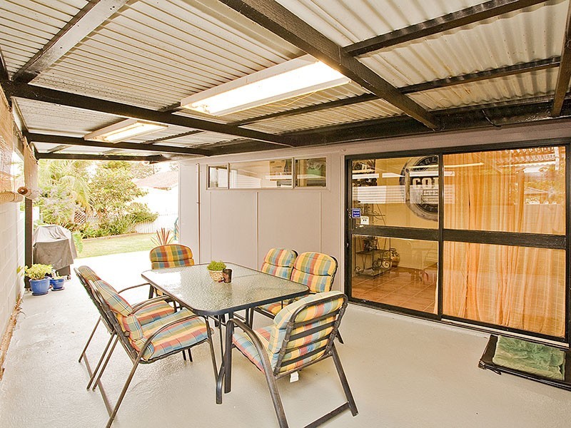 233 Princes Highway, Dapto NSW 2530