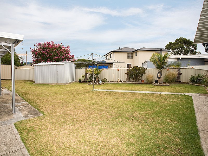 44 Bambil Crescent, Dapto NSW 2530