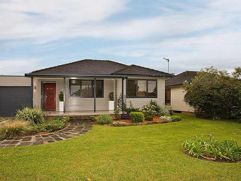6 Oxford Road, Dapto NSW 2530