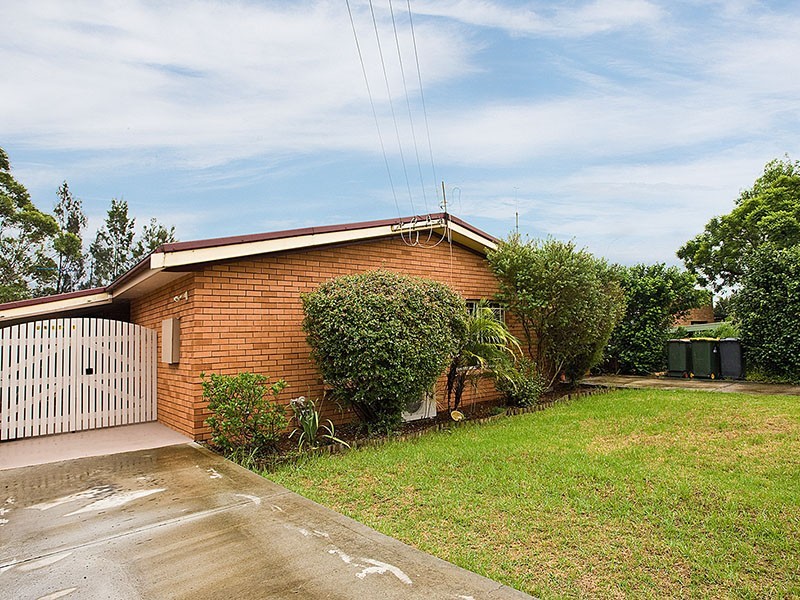 1/24 Prince Edward Drive, Dapto NSW 2530
