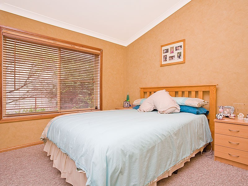 1/24 Prince Edward Drive, Dapto NSW 2530