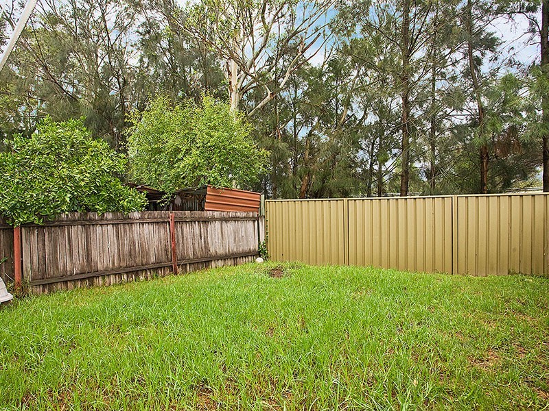 1/24 Prince Edward Drive, Dapto NSW 2530