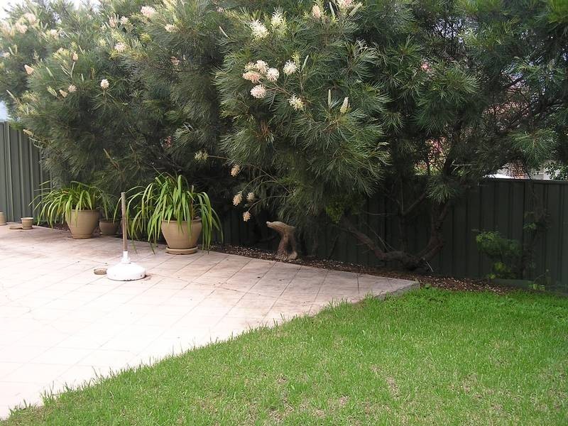 12 Herriott Crescent, Horsley NSW 2530