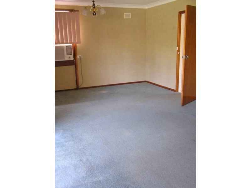 10 Alcoomie Crescent, Koonawarra NSW 2530