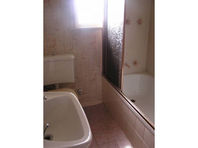 10 Alcoomie Crescent, Koonawarra NSW 2530