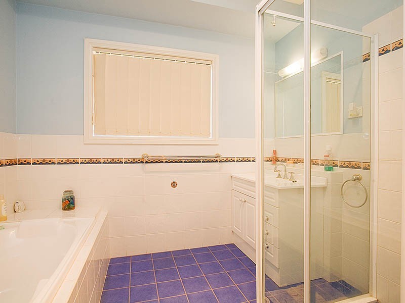 92 Stanthorpe Drive, Kanahooka NSW 2530