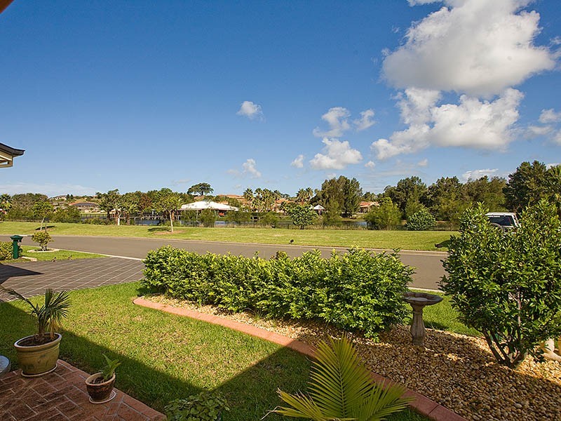 92 Stanthorpe Drive, Kanahooka NSW 2530