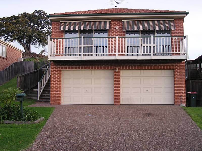 18 Hallam Close, Kanahooka NSW 2530