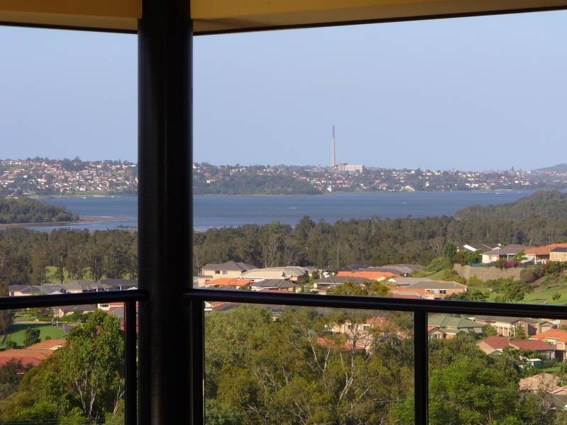 19 Tait Avenue, Kanahooka NSW 2530