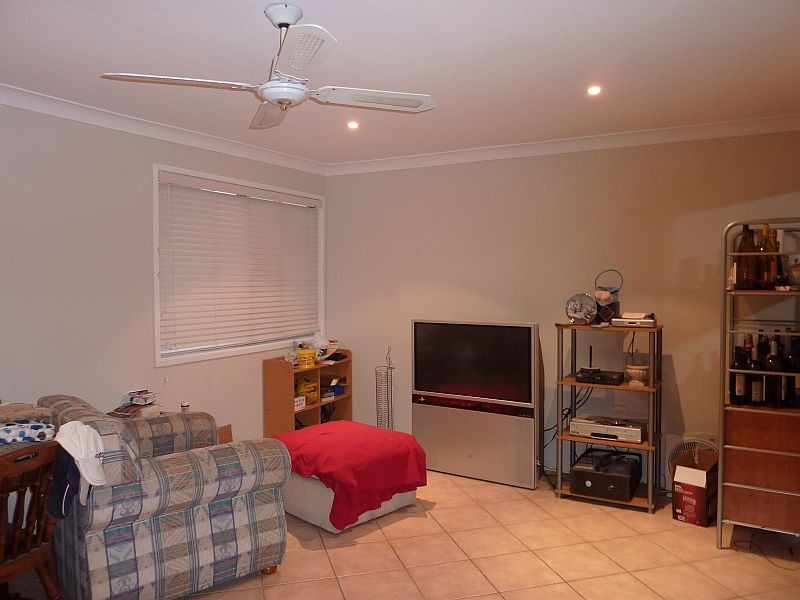 8 Yalunga Crescent, Dapto NSW 2530