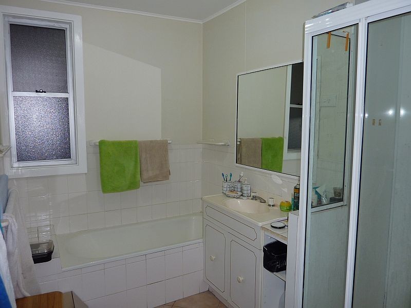 8 Yalunga Crescent, Dapto NSW 2530