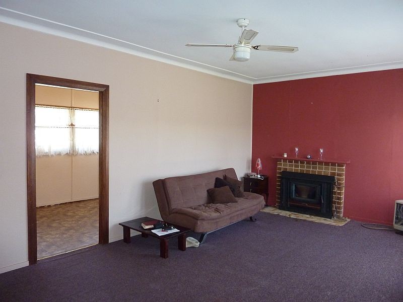 11 Heininger Street, Dapto NSW 2530