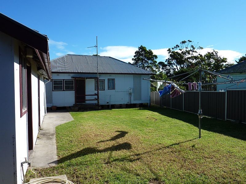 11 Heininger Street, Dapto NSW 2530