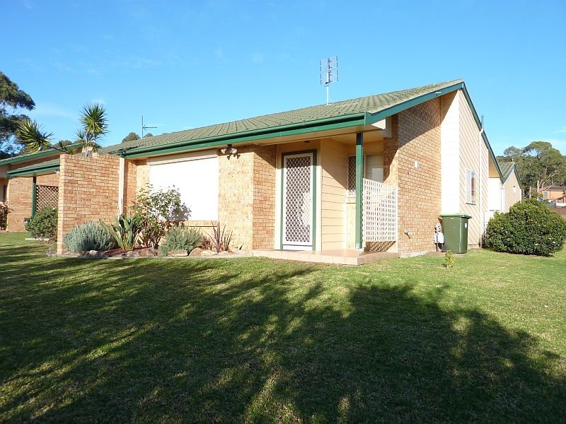 13/12 Bellbird Close, Barrack Heights NSW 2528