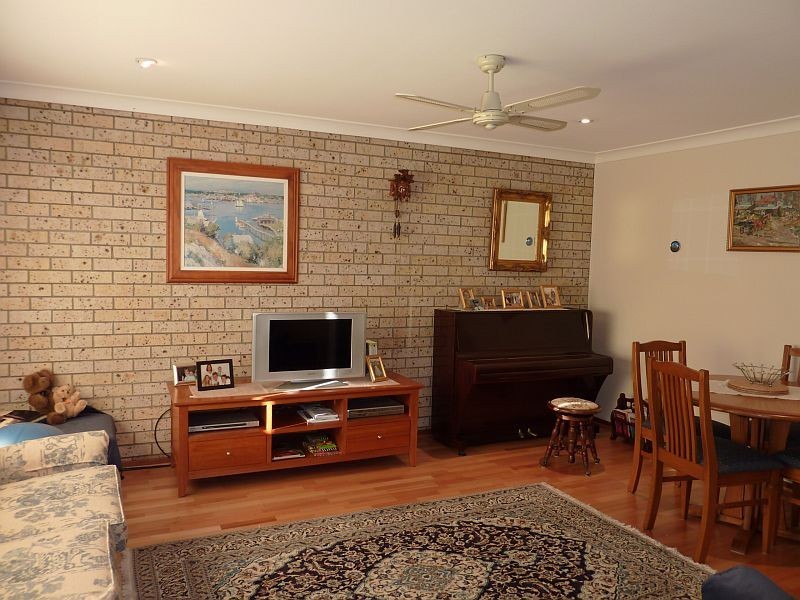 13/12 Bellbird Close, Barrack Heights NSW 2528