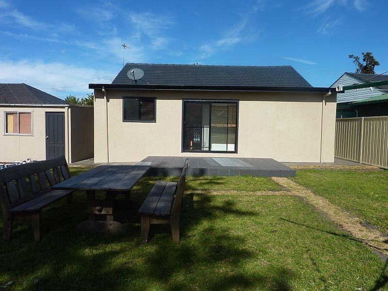 10 Avonlea Street, Dapto NSW 2530