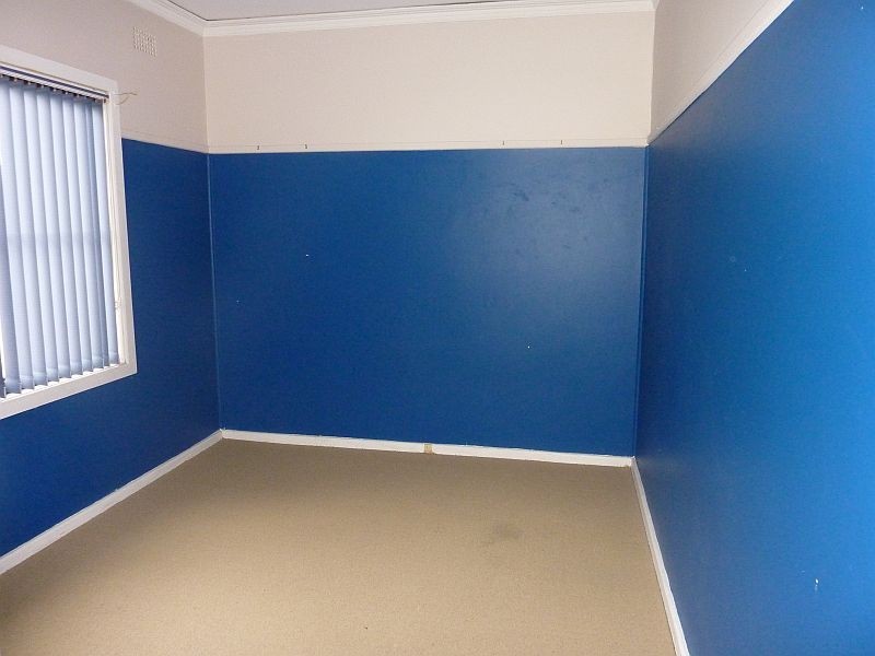 5 Albert Street, Unanderra NSW 2526