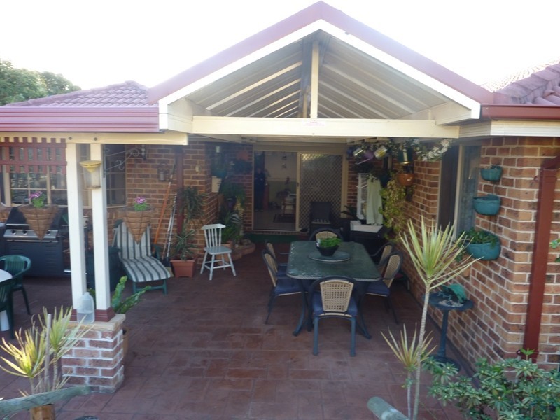 51 Robins Creek Drive, Horsley NSW 2530