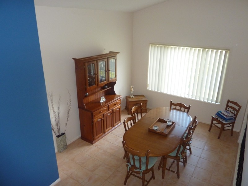 2 Dombarton Place, Horsley NSW 2530